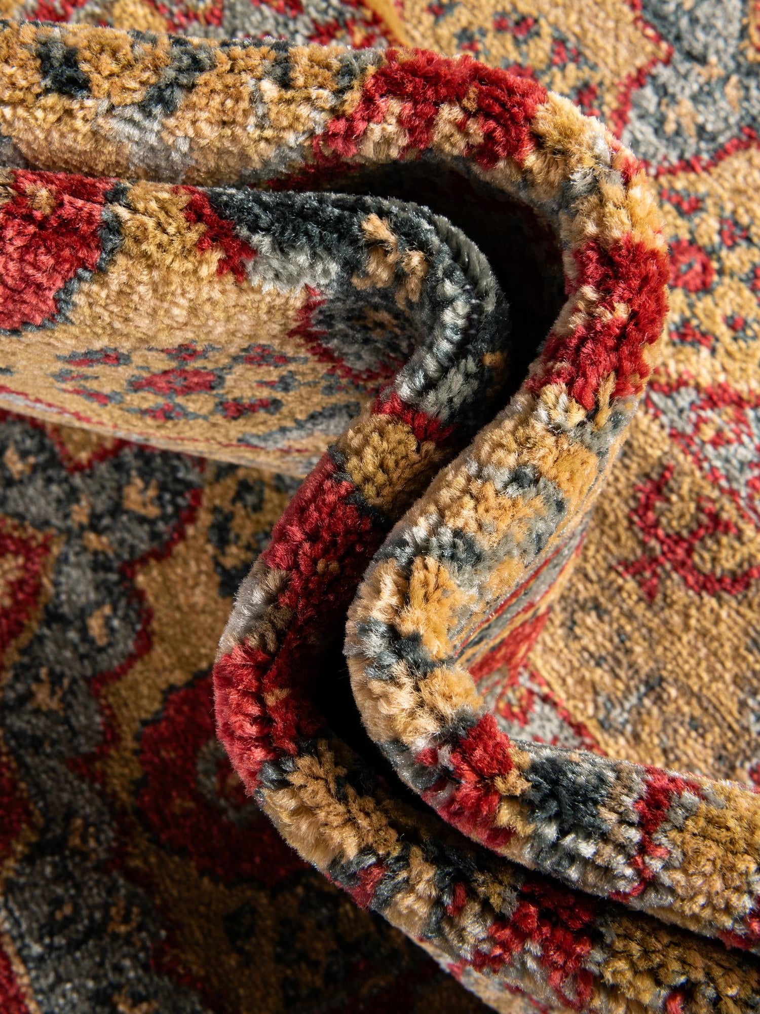 Light Blue 8' x 10' Palace Rectangle Area Rug