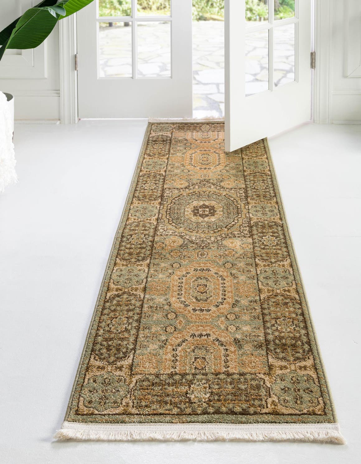 Light Green 2' 7 x 10' Palace Runner Area Rug
