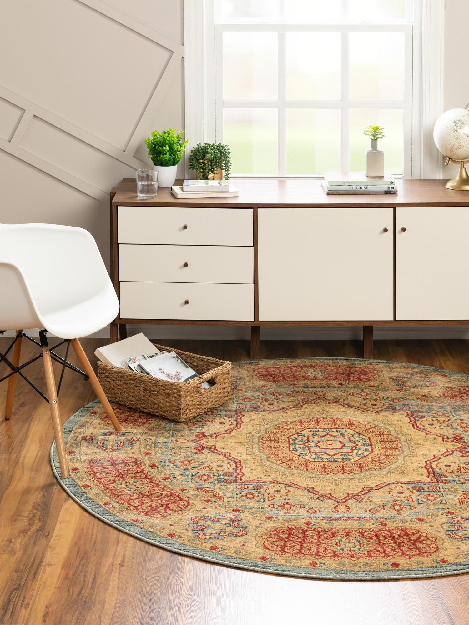 Light Blue 3' 1 x 3' 1 Palace Round Area Rug