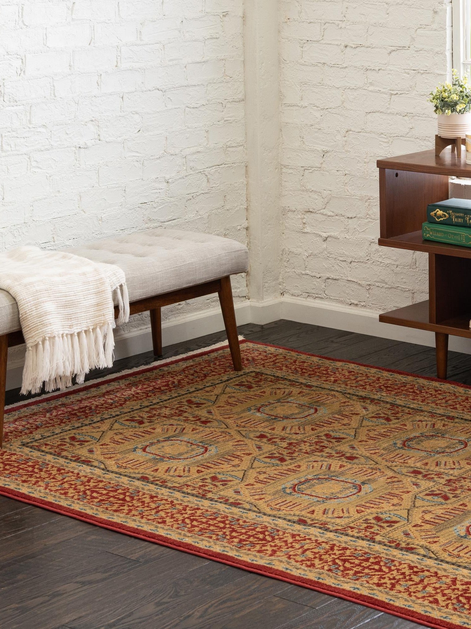 Red 2' x 3' 1 Palace Rectangle Area Rug