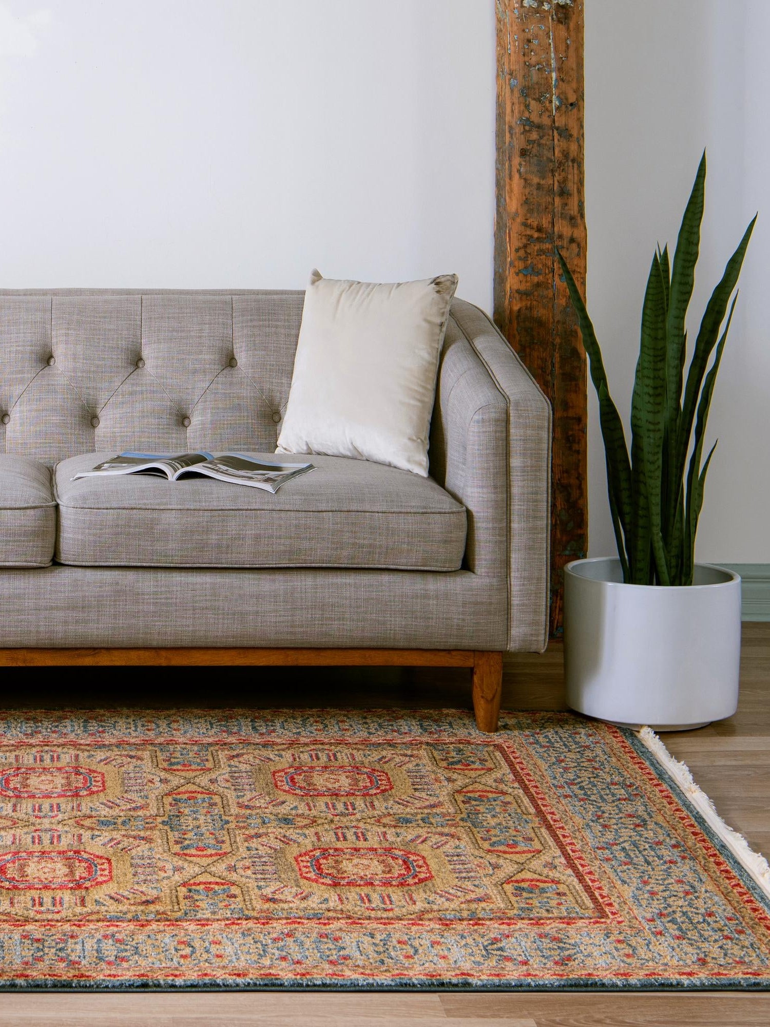 Blue 3' 3 x 5' 3 Palace Rectangle Area Rug