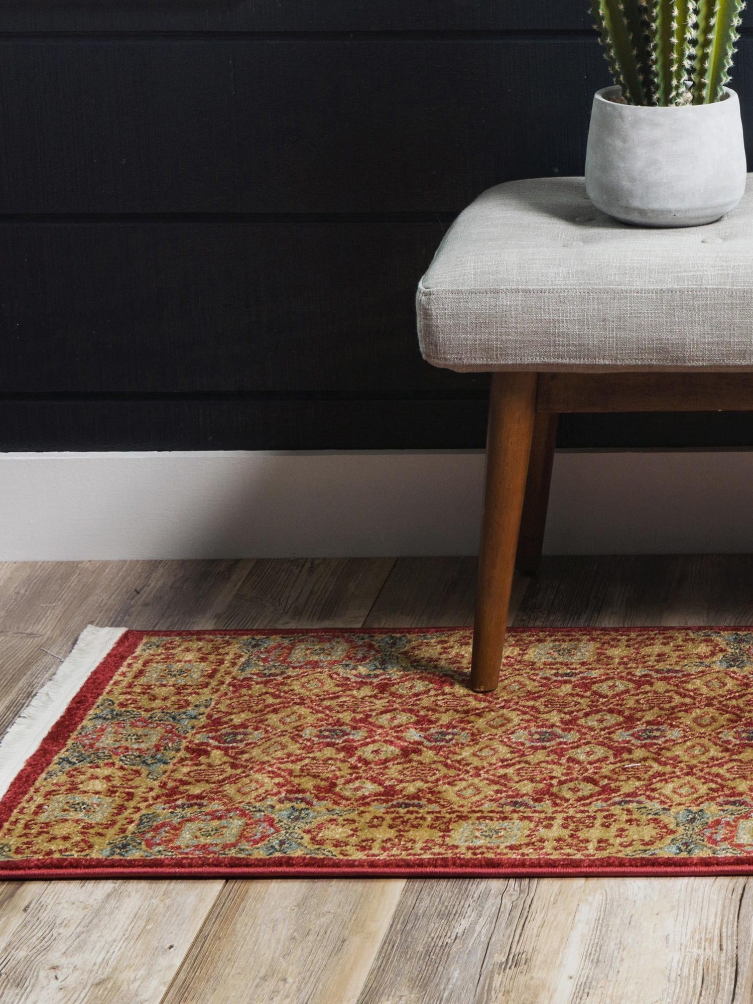 Red 2' 7 x 10' Palace Runner Area Rug