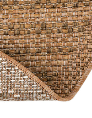 Light Brown 7' 10 x 7' 10 Outdoor Border Round Area Rug Weather Resistant for Patio, Deck, Terrace, Balcony, Porch 100% Polypropylene Classic Bordered Carpet for Sale at Rug Engine