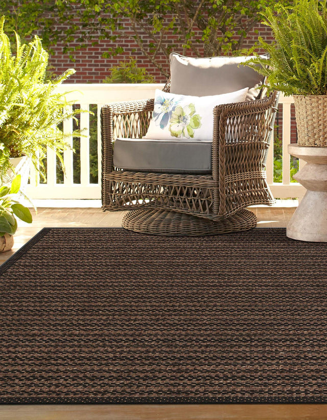 Brown 7' 1 x 10' Outdoor Border Rectangle Rug