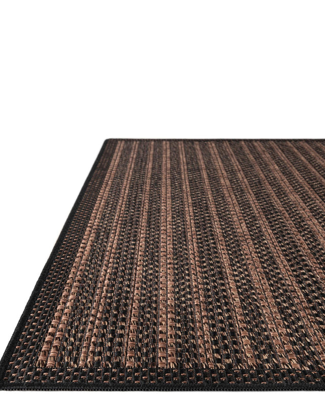Brown 7' 1 x 10' Outdoor Border Rectangle Rug