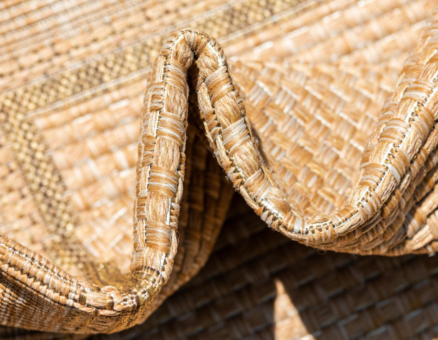 Tan 4' 1 x 6' 1 Outdoor Border Rectangle Area Rug Weather Resistant for Patio, Deck, Terrace, Balcony, Porch