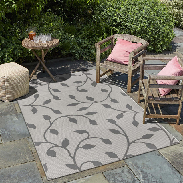 Gray 2' 2 x 3' Outdoor Botanical Rectangle Area Rug Weather Resistant for Patio, Deck, Terrace, Balcony, Porch