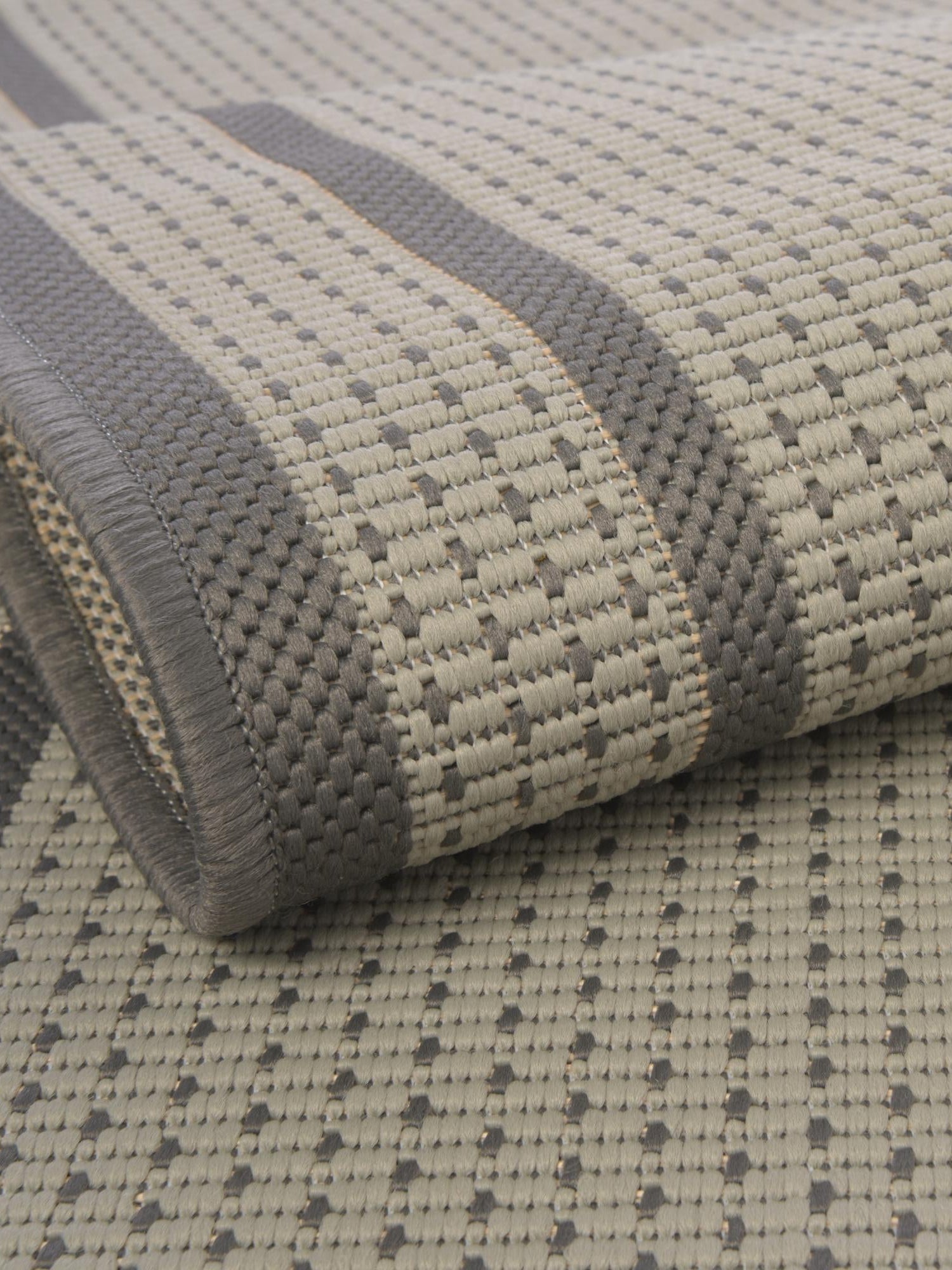 Gray 5' 3 x 8' Outdoor Border Rectangle Area Rug Weather Resistant for Patio, Deck, Terrace, Balcony, Porch 100% Polypropylene Classic Bordered Carpet for Sale at Rug Engine