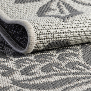 Gray 2' x 3' 1 Outdoor Botanical Rectangle Rug