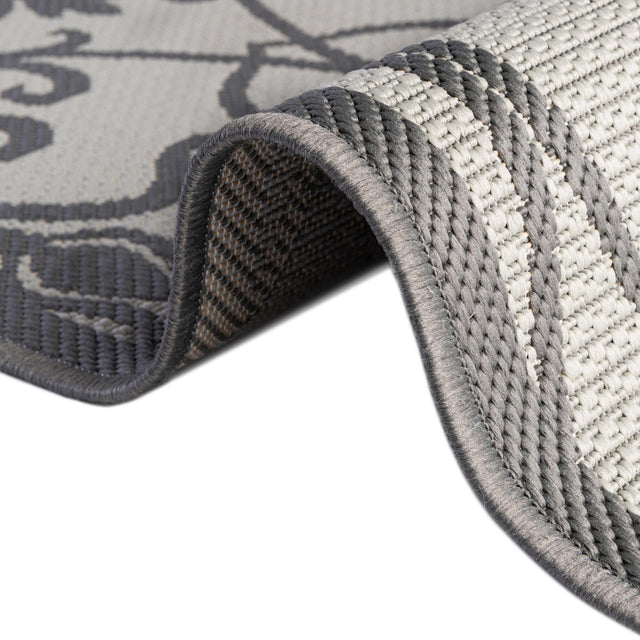 Gray 6' x 6' Outdoor Botanical Round Rug