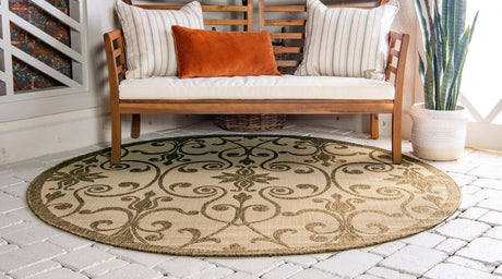 Brown 6' 1 x 6' 1 Outdoor Botanical Round Rug