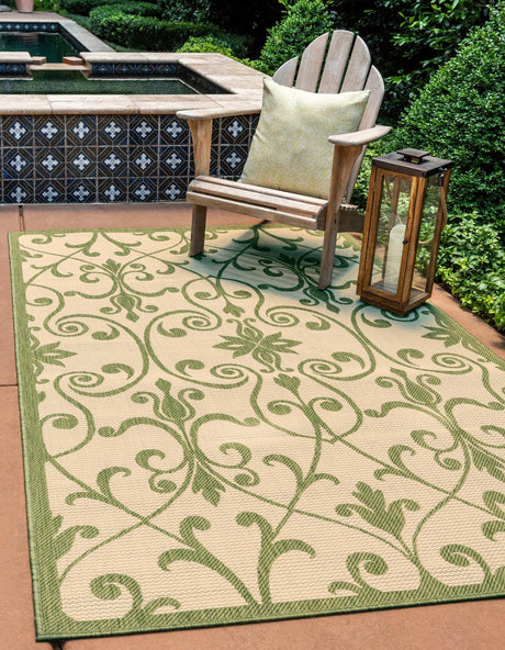 Green 2' 2 x 3' Outdoor Botanical Rectangle Rug