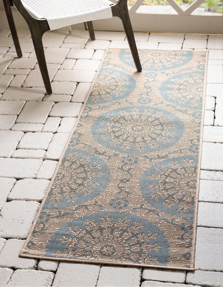 Aqua 2' 2 x 6' 1 Outdoor Botanical Runner Rug