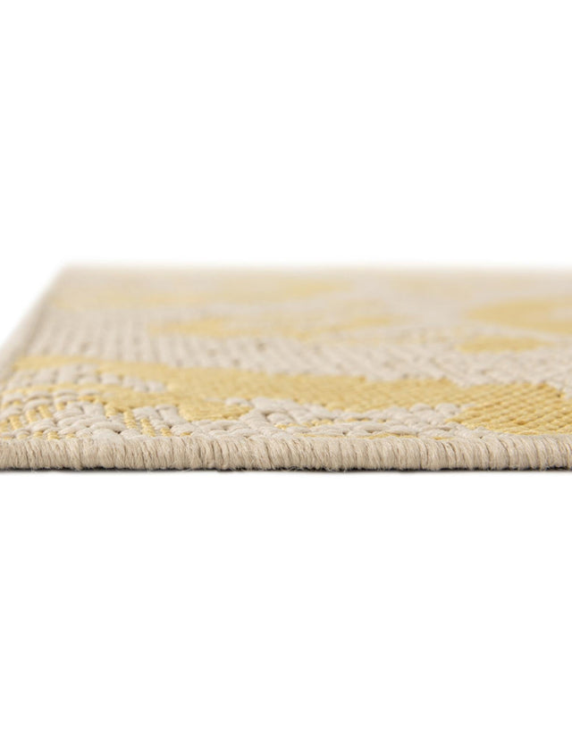 Yellow 6' 1 x 6' 1 Outdoor Botanical Square Rug