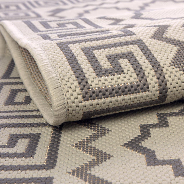 Gray 6' 1 x 6' 1 Outdoor Trellis Square Rug