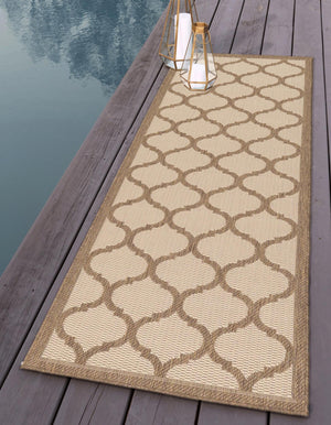 Beige and Brown 2' 2 x 6' 1 Outdoor Trellis Runner Rug