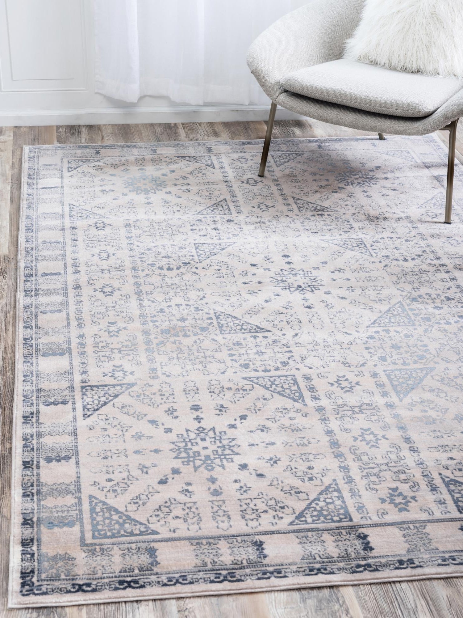 Beige 3' 3 x 5' 3 Paris Rectangle Area Rug