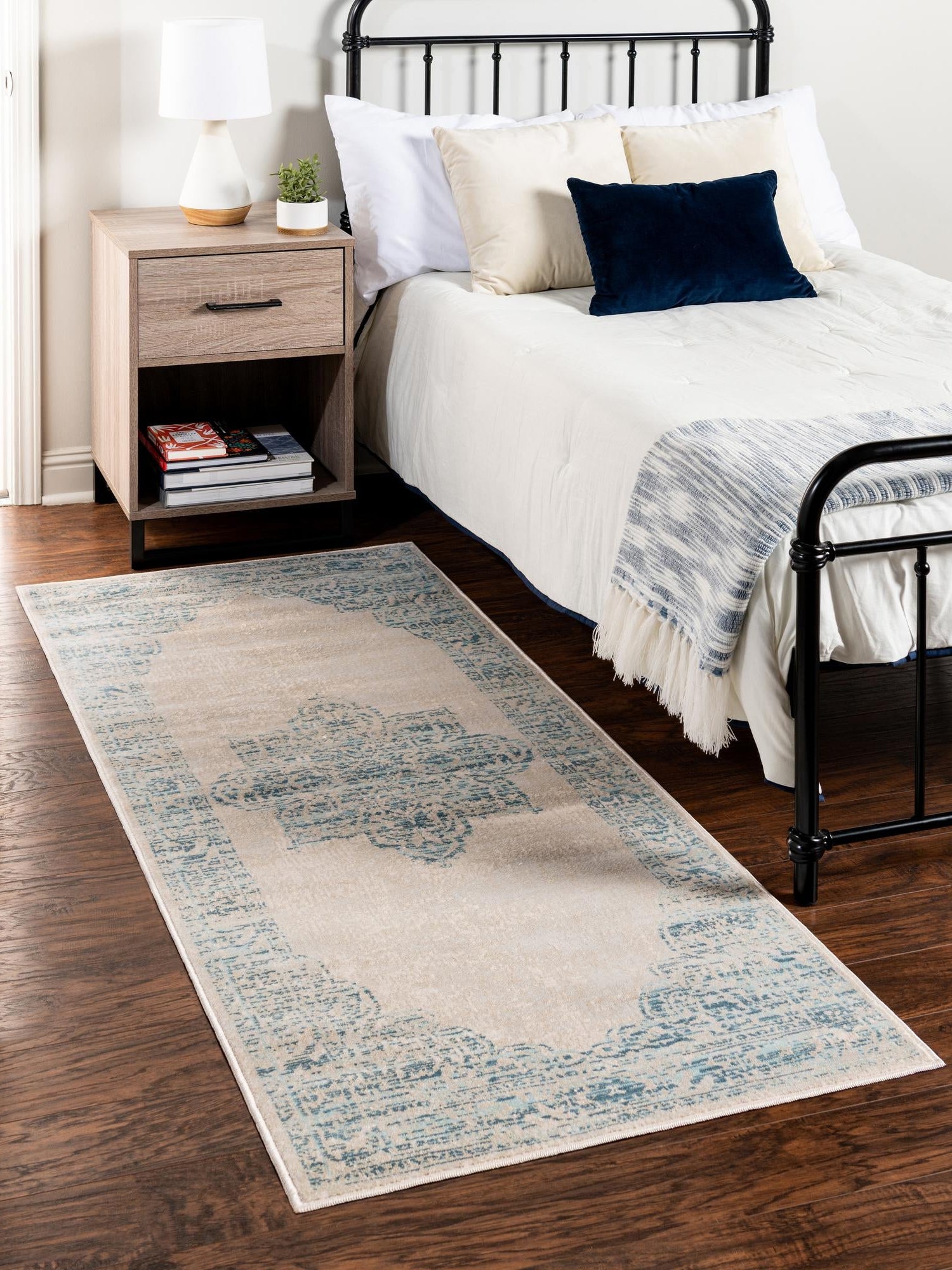 Beige 2' 7 x 10' Paris Runner Area Rug