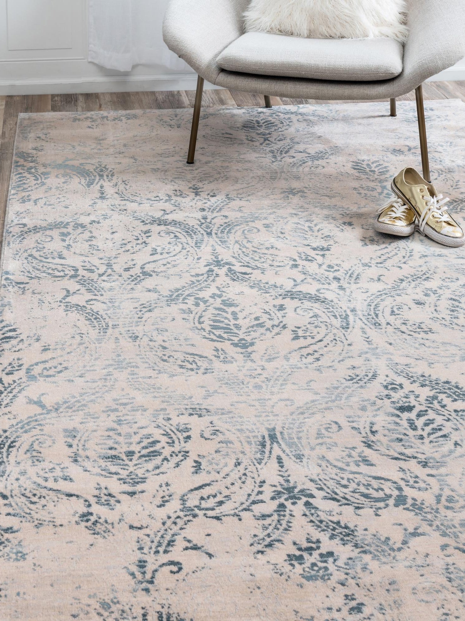 Blue 3' 3 x 5' 3 Paris Rectangle Area Rug