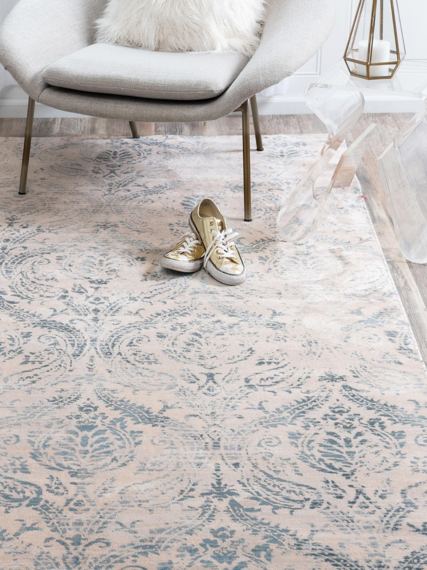 Blue 5' 1 x 8' Paris Rectangle Area Rug