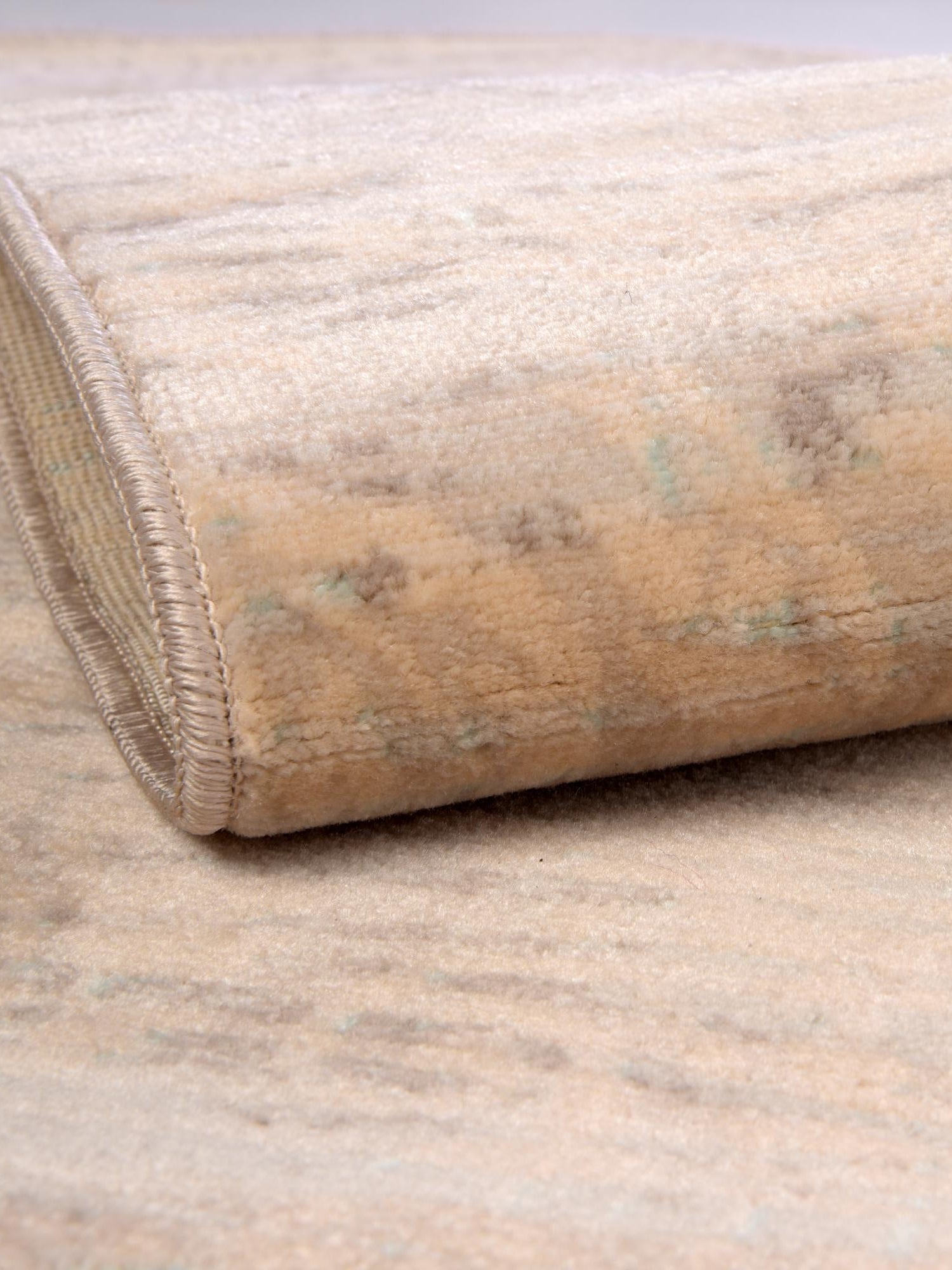 Gray 7' x 10' Paris Rectangle Area Rug