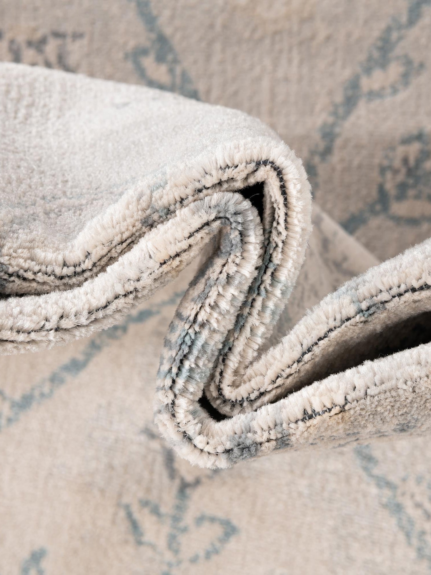 Beige 2' 7 x 6' Paris Runner Area Rug