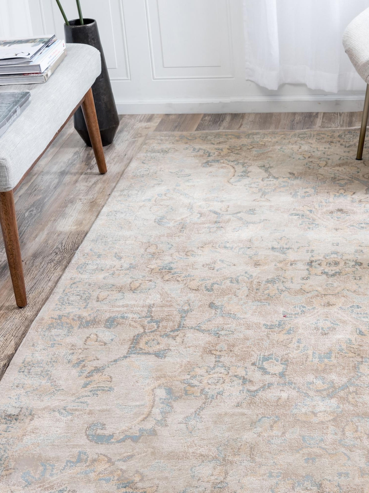 Gray 5' 1 x 8' Paris Rectangle Area Rug