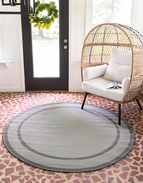 Gray 6' 1 x 6' 1 Outdoor Border Round Area Rug Weather Resistant for Patio, Deck, Terrace, Balcony, Porch