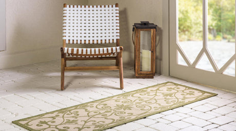 Green 2' 2 x 6' 1 Outdoor Botanical Runner Rug