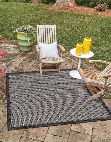Gray 6' 1 x 6' 1 Outdoor Border Square Area Rug Weather Resistant for Patio, Deck, Terrace, Balcony, Porch