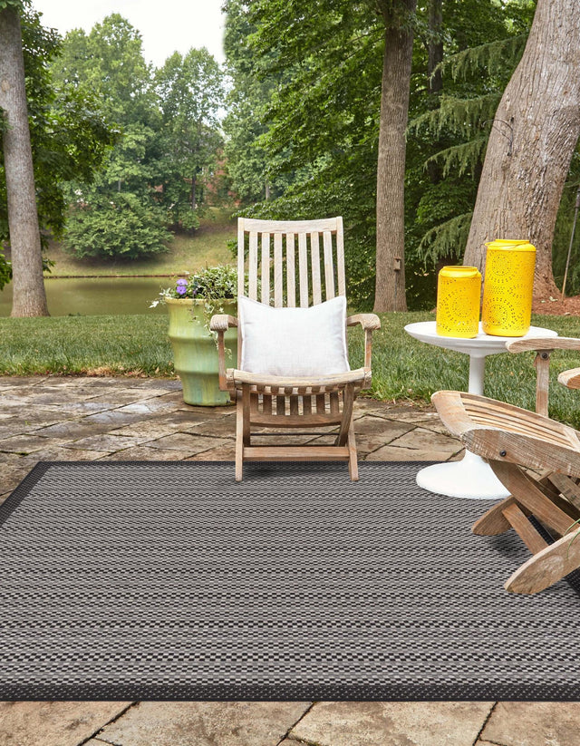 Gray 6' 1 x 6' 1 Outdoor Border Square Area Rug Weather Resistant for Patio, Deck, Terrace, Balcony, Porch