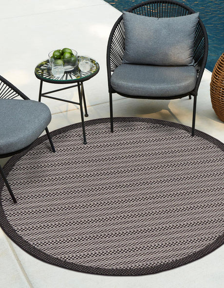 Gray 6' 1 x 6' 1 Outdoor Border Round Area Rug Weather Resistant for Patio, Deck, Terrace, Balcony, Porch