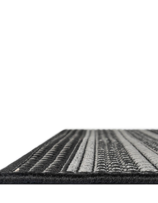 Gray 2' 2 x 3' 1 Outdoor Border Rectangle Rug