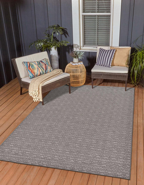Gray 5' 3 x 8' Outdoor Modern Rectangle Rug