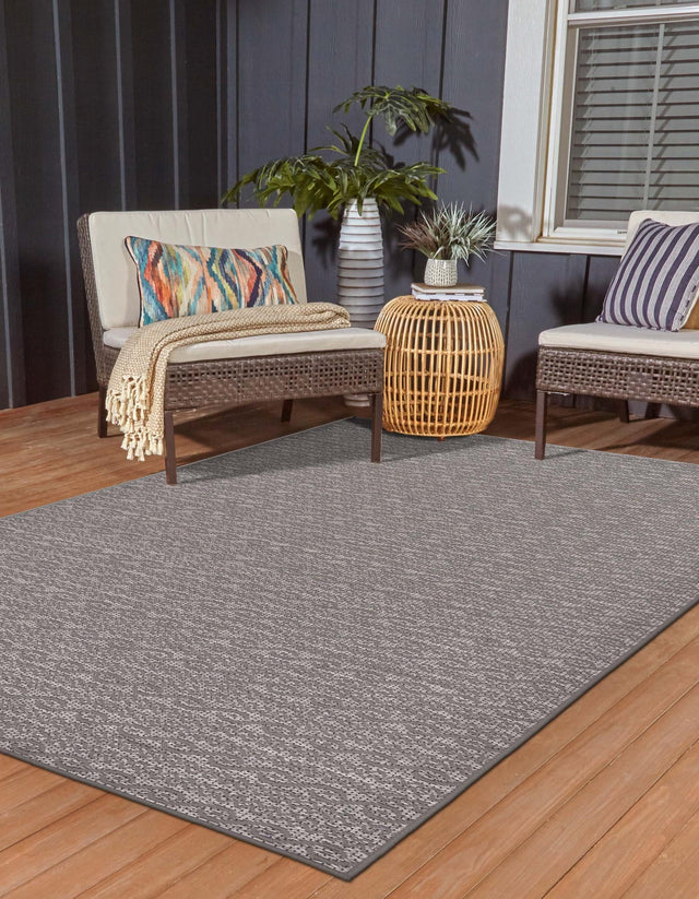 Gray 7' x 10' Outdoor Modern Rectangle Rug