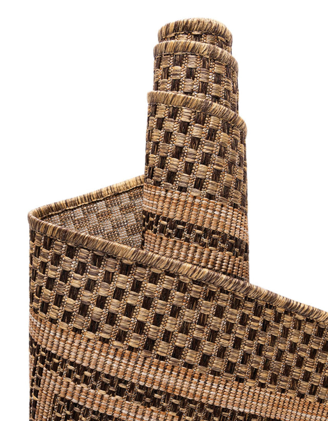 Brown 9' x 12' 2 Outdoor Border Rectangle Rug