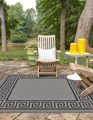 Gray 6' 1 x 6' 1 Outdoor Border Square Area Rug Weather Resistant for Patio, Deck, Terrace, Balcony, Porch