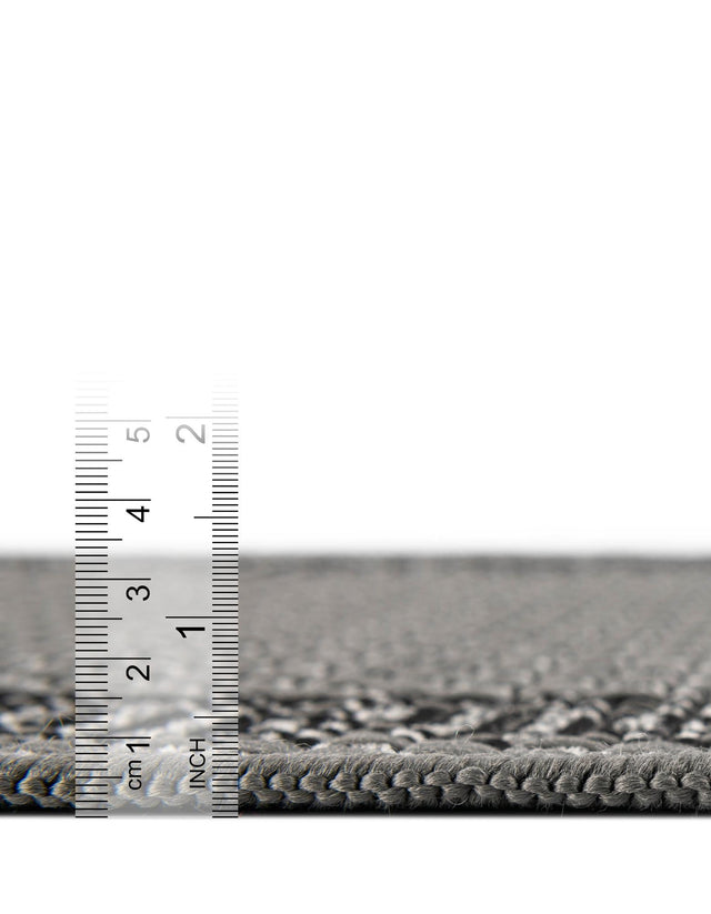 Gray 5' 3 x 8' Outdoor Border Rectangle Rug