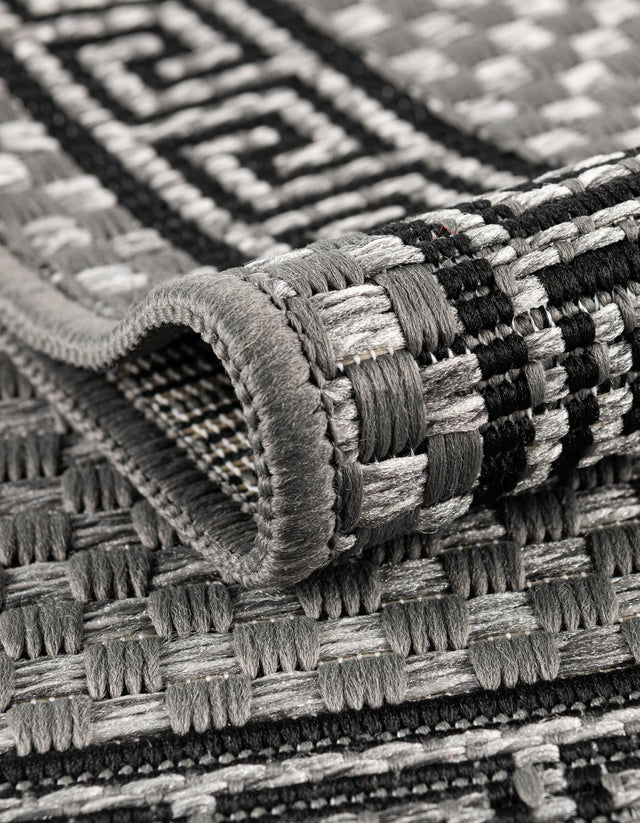 Gray 5' 3 x 8' Outdoor Border Rectangle Rug