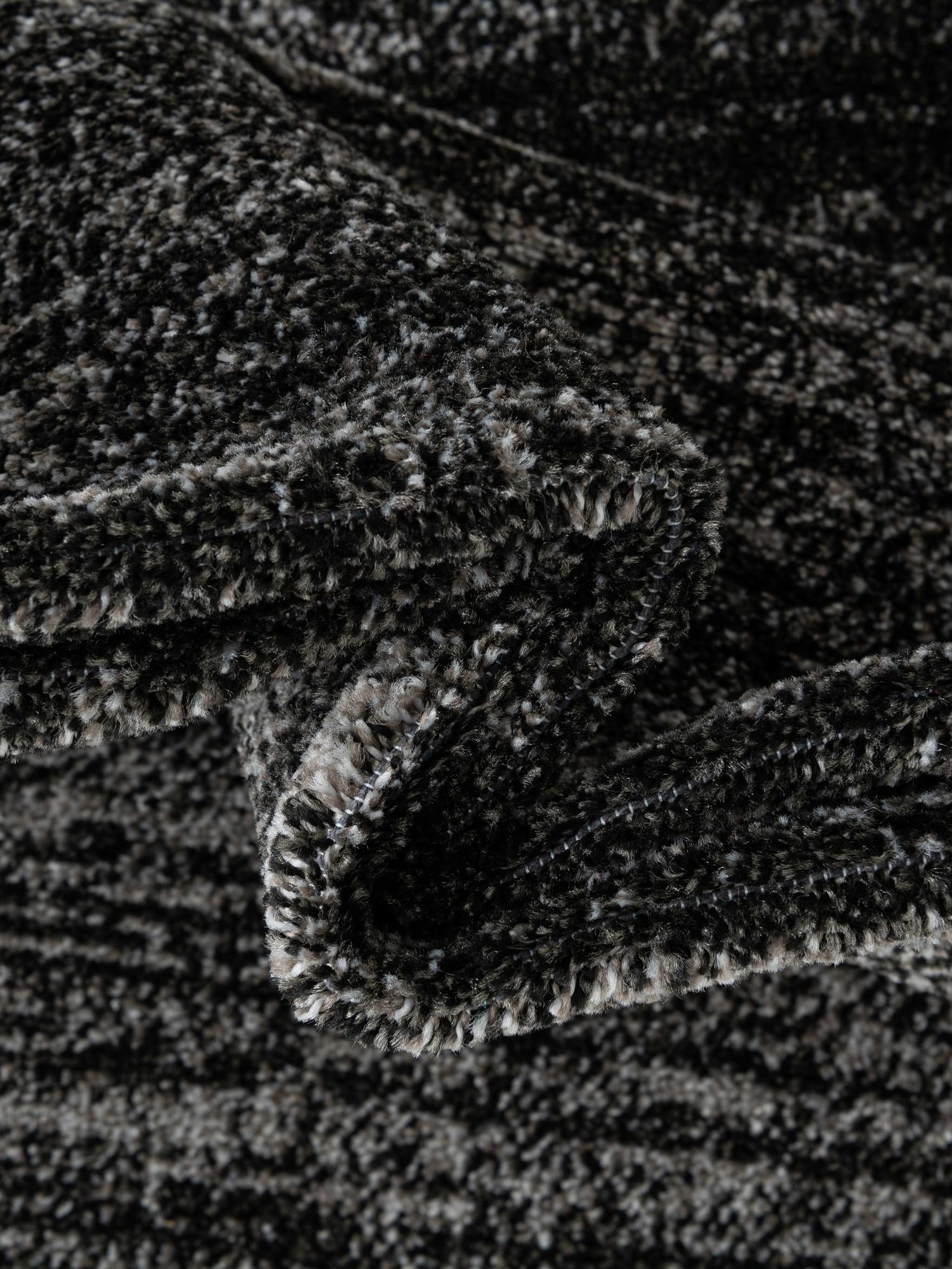 Black 6' 1 x 9' Del Mar Rectangle Area Rug 100% Polypropylene Easy Clean Stain Resistant Vivid Modern Carpet Mat for Home Decor Interior Designing for Sale at Rug Engine