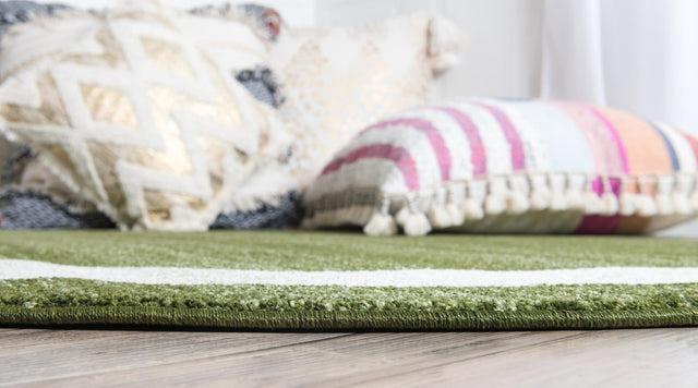 Green 4' 1 x 4' 1 Del Mar Round Area Rug 100% Polypropylene Easy Clean Stain Resistant Vivid Modern Carpet Mat for Home Decor Interior Designing for Sale at Rug Engine