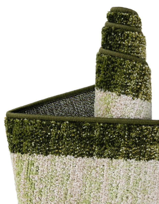 Green 2' x 6' 1 Del Mar Runner Area Rug 100% Polypropylene Easy Clean Stain Resistant Vivid Modern Carpet Mat for Home Decor Interior Designing for Sale at Rug Engine