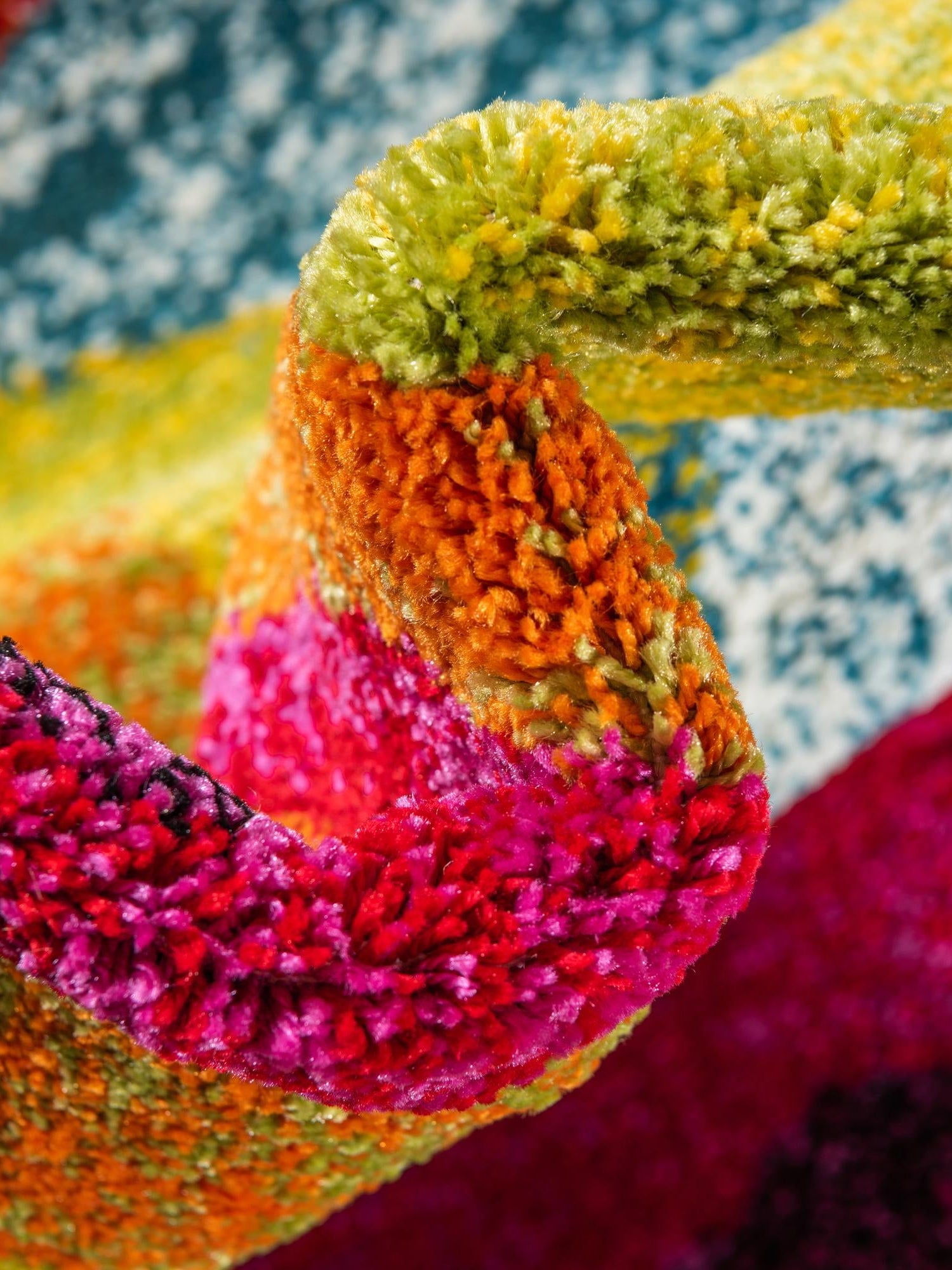 Blue 8' x 8' Lyon Round Area Rug Vivid Colorful Abstract Modern 100% Polypropylene Carpet for Living Room, Dining, Office for Sale at Rug Engine