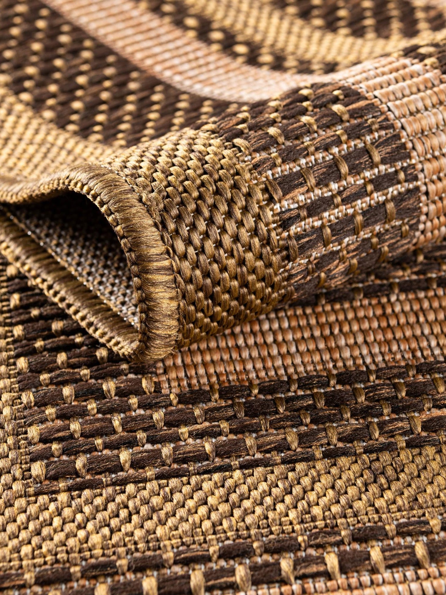 Light Brown 6' x 9' Outdoor Border Rectangle Area Rug Weather Resistant for Patio, Deck, Terrace, Balcony, Porch 100% Polypropylene Classic Bordered Carpet for Sale at Rug Engine