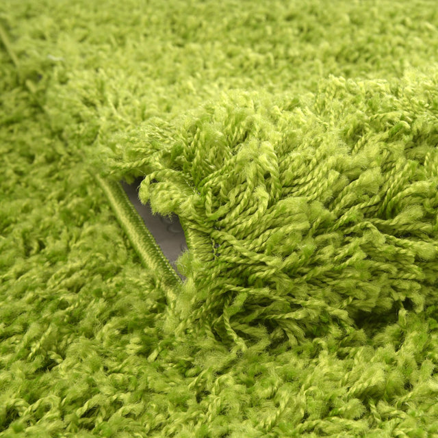 Grass Green 5' 1 x 8' Solid Shag Rectangle Rug