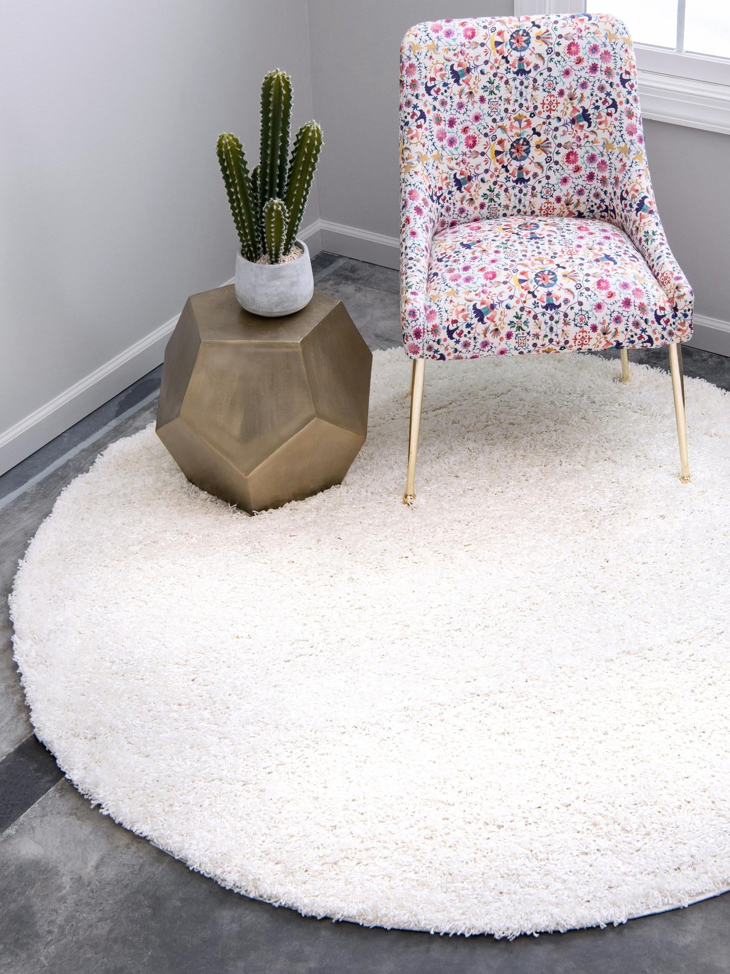 Snow White 7' 10 x 7' 10 Solid Shag Round Area Rug Thick Soft Touch Fluffy & Plush Shaggy Pile Durable Minimalist Carpet for Classic Interior Design for Sale at Rug Engine