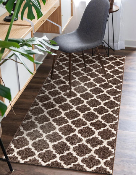 Brown 2' 7 x 10' Trellis Runner Area Rug
