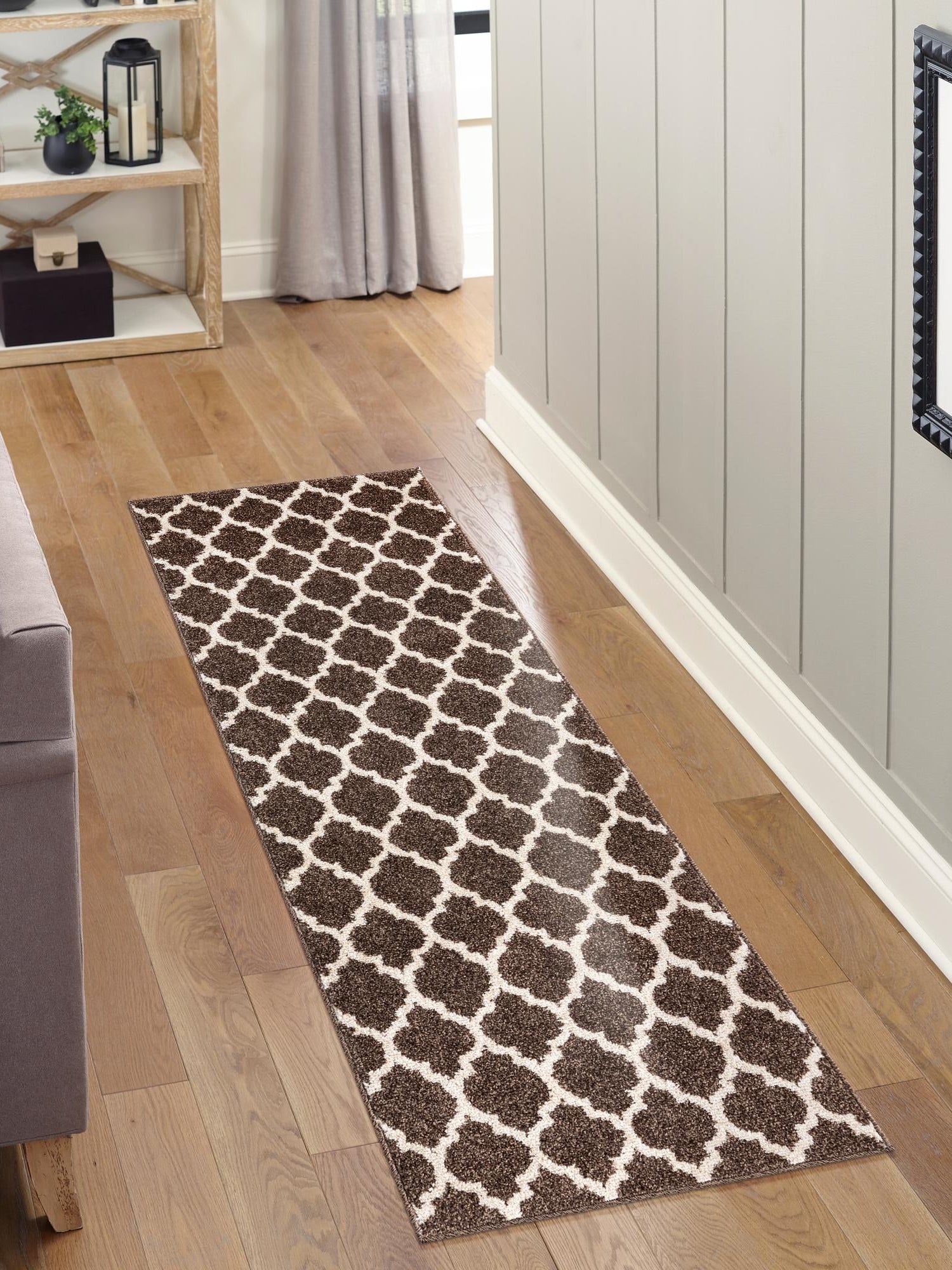 Brown 2' 7 x 13' 1 Trellis Runner Area Rug
