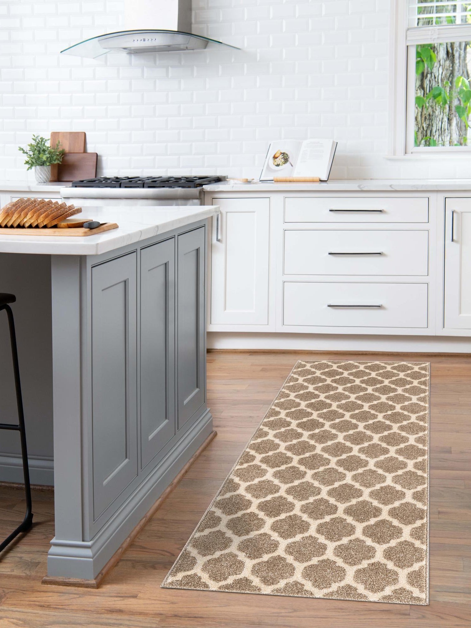 Light Brown 2' 7 x 19' 8 Trellis Runner Area Rug