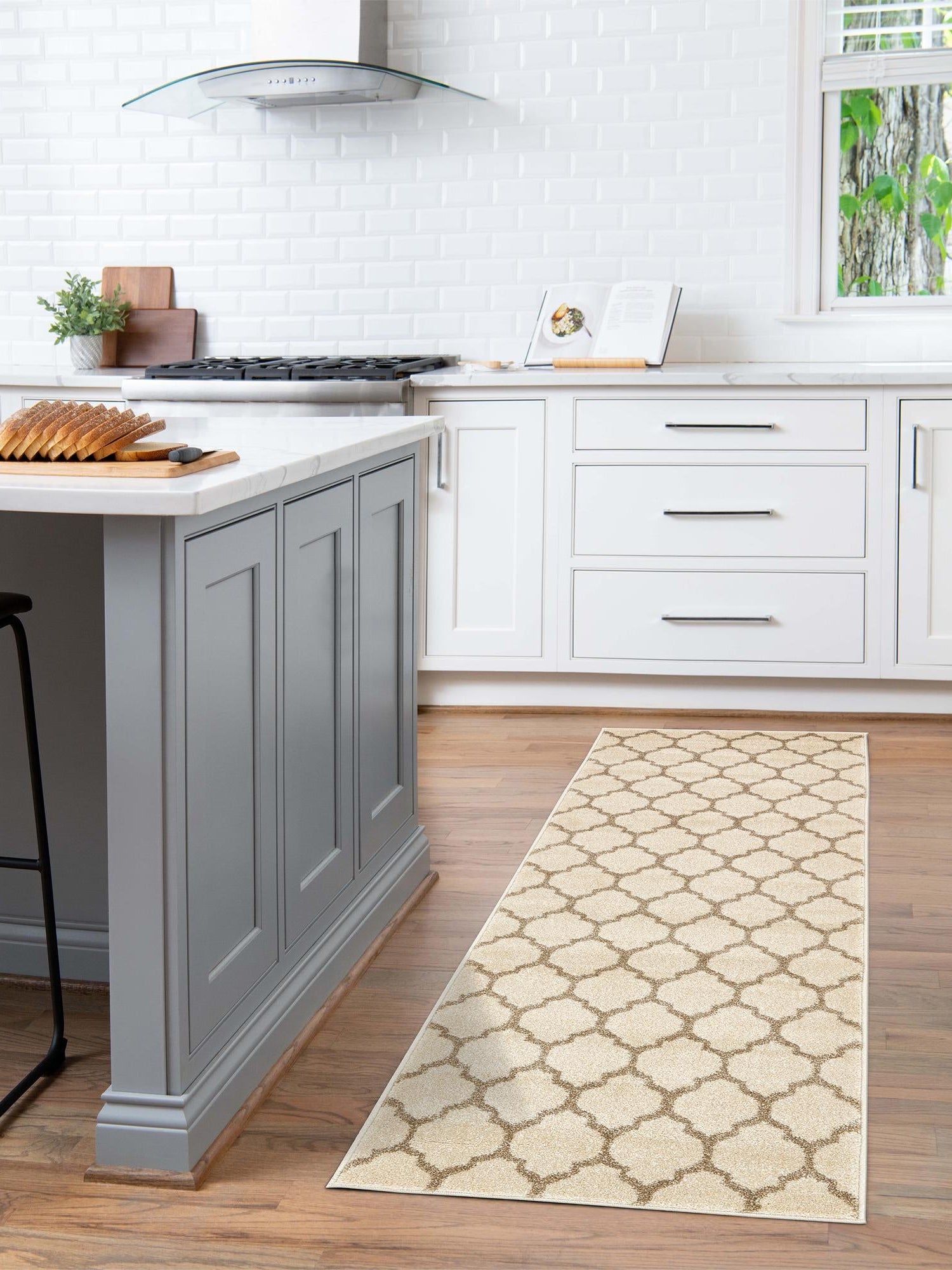 Beige and Light Brown 2' 7 x 16' 5 Trellis Runner Area Rug